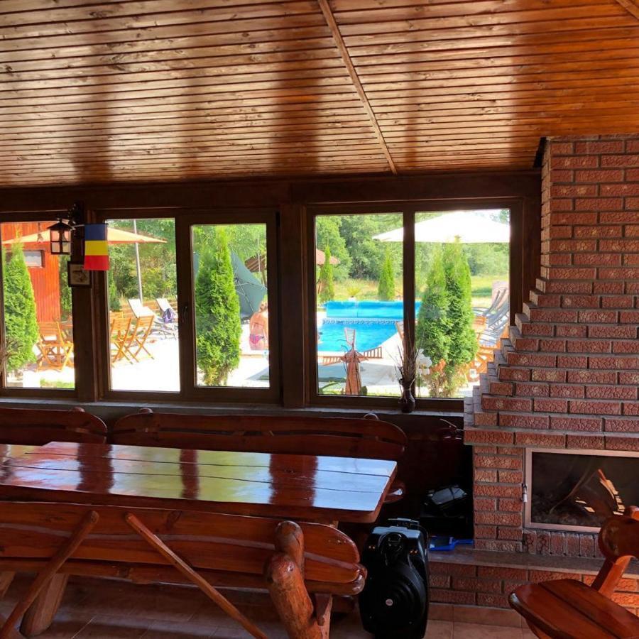 Dorul Pescarului Hotel Curtea de Argeş Exterior foto
