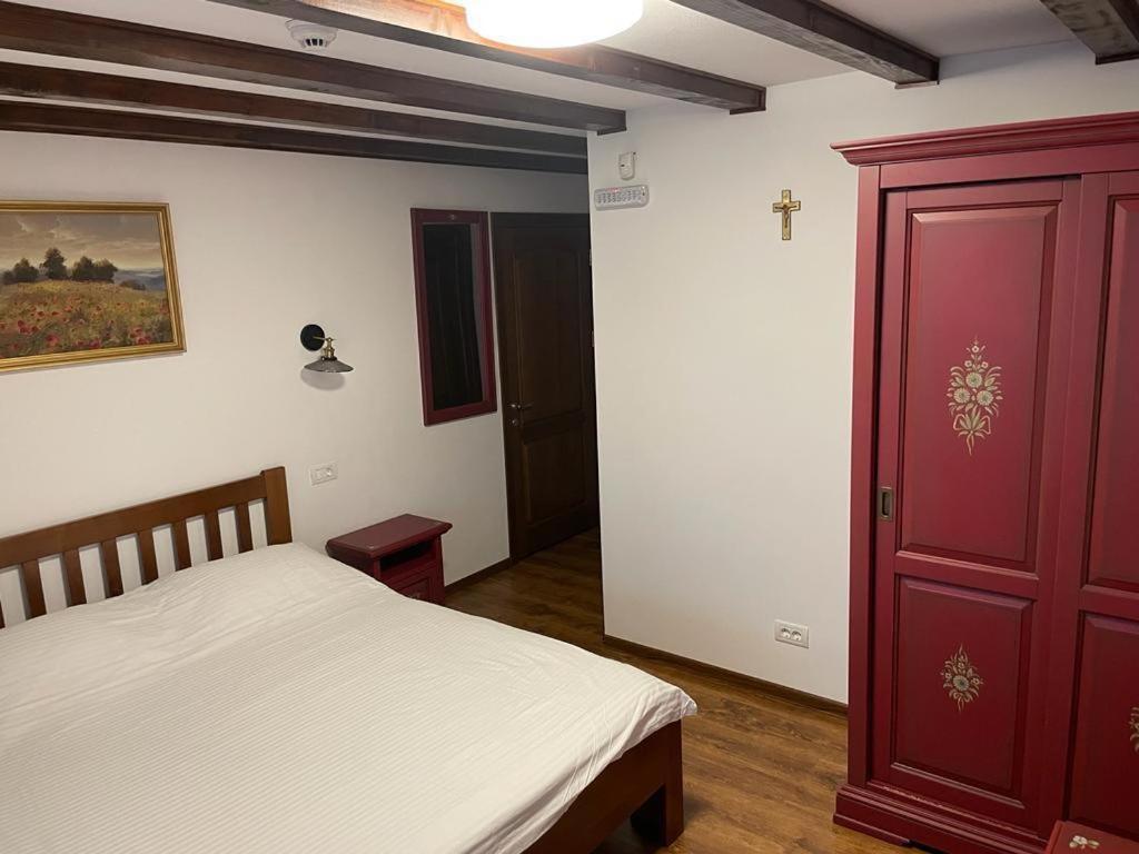 Dorul Pescarului Hotel Curtea de Argeş Exterior foto