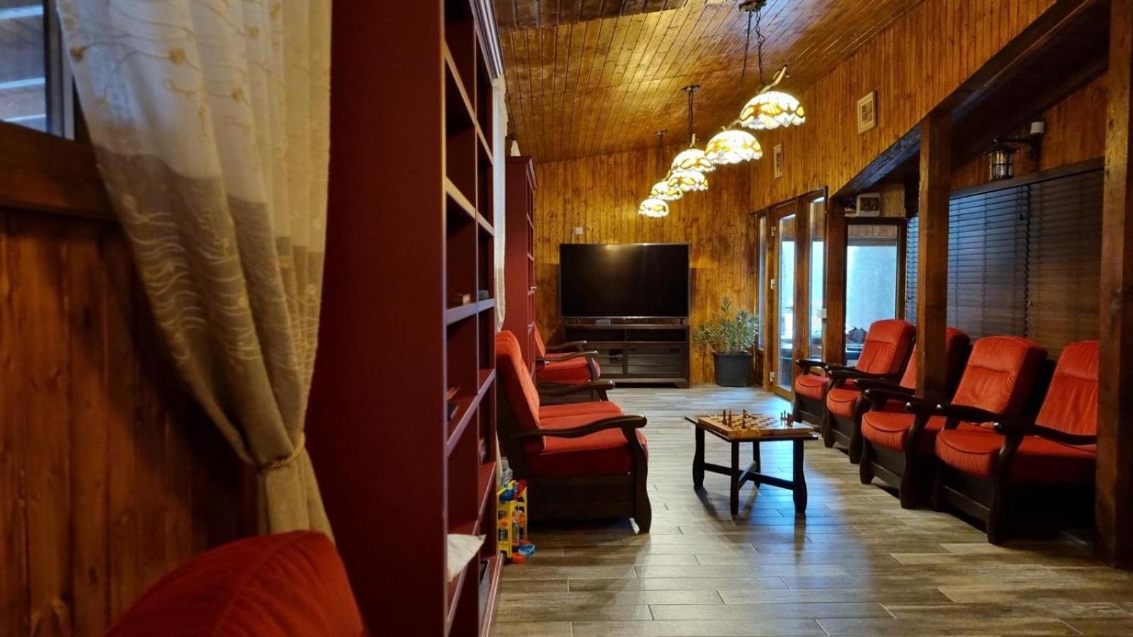 Dorul Pescarului Hotel Curtea de Argeş Exterior foto